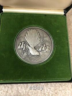 1971 FRANKLIN MINT NEW ZEALAND JAMES BERRY 0.925 Sterling Silver Medal 3,000G