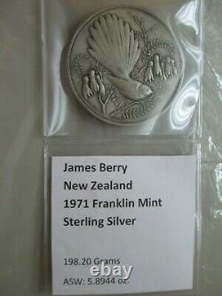 1971 FRANKLIN MINT NEW ZEALAND JAMES BERRY. 925 Sterling Silver Medal over 5 oz