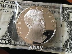 1973 John F. Kennedy Proof Franklin Mint 2 Ounce Sterling Silver Medal E1732