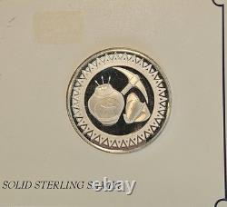 1976 New Mexico Cultural Mosaic 1oz Sterling Silver In Orginal Packaging