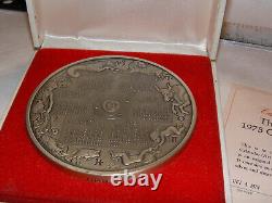 9.5 troy oz Franklin Mint 1975 Calendar Sterling Silver Medallion 296 grams COA