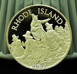 925 Silver Franklin Mint Art Round State of Rhode Island