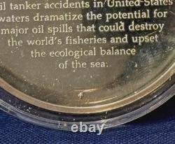 925 Sterling Silver Round Franklin Mint 1976 Yearbook Dec Oil Spill 31 G Medal