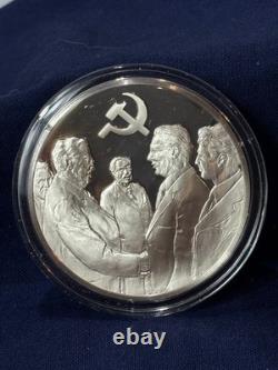 925 Sterling Silver Round Franklin Mint 1976 Yearbook Europe Vs Russia 31G