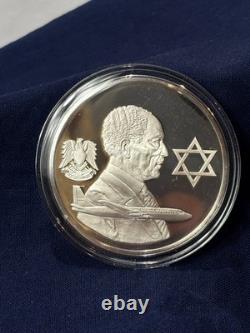 925 Sterling Silver Round Franklin Mint 1977 Yearbook Discuss Peace 31G