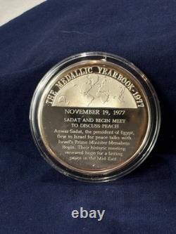 925 Sterling Silver Round Franklin Mint 1977 Yearbook Discuss Peace 31G
