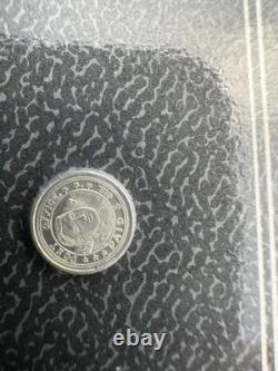FRANKLIN MINT 100 GREATESTS STAMPS OF THE WORLD MINIATURE SILVER Qty 16 RARE
