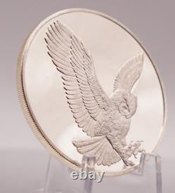 Fairbanks Alaska Owl in Flight Franklin Mint Sterling Silver art bar round C3119