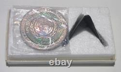 Franklin Mint 1970 United Nations 5.5 Ounce Sterling Silver Medal withStand -Toned