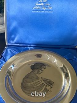 Franklin Mint 1972 Mother's Day Collector Plate Sterling Silver Mother & Child