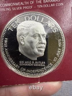 Franklin Mint 1974 Commonwealth of the Bahamas Sterling Silver. 925 $10 Coin
