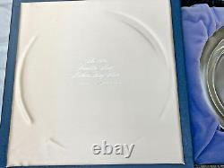 Franklin Mint 1976 Sterling Silver Mother's Day Plate ==Mother & Child Scene==8