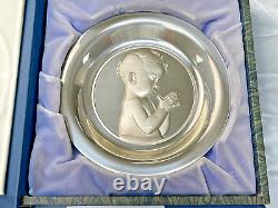 Franklin Mint 1977 Sterling Silver Mother's Day Plate ==Baby Praying Pose== 8