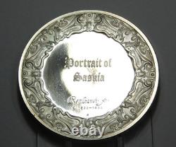 Franklin Mint Rembrandt Portrait of Saskia 2.12 oz Sterling Silver Cameo Proof