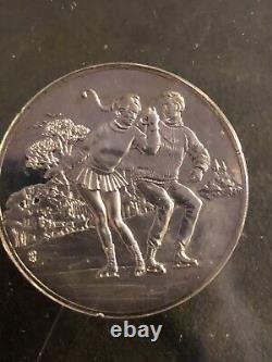 Franklin? Mint? Sterling 1960? Medallion Holiday? Couple? Skating Sleigh Ride