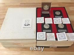 Rare 1971-80 Franklin Mint Sterling 40 Silver Round Medal Christmas Holiday COA