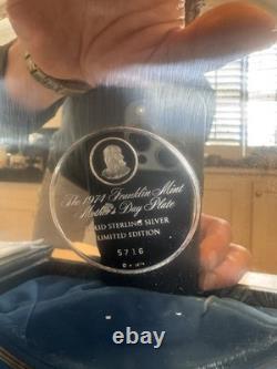 Sterling Silver Franklin Mint 1974 Mother's Day Plate ==Mother & Child Scene==8