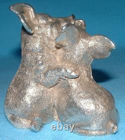 Sterling Silver Kissing & Hugging Pigs 1990 Franklin Mint Silver 925 Ornament