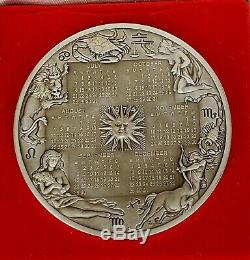 The Franklin Mint 1974 Annual Calendar / Art Medal / Sterling Silver