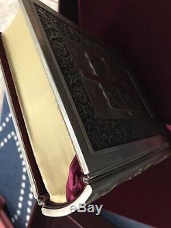 The Franklin Mint Family Bible withSterling Silver Cover King James Version