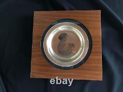 VINTAGE PLATE Mother and Child 1972 FRANKLIN MINT, STERLING SILVER, with frame