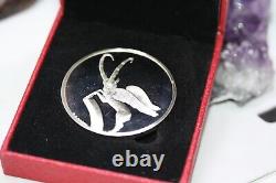 WINGED IBEX Sterling Silver Coin By Franklin Mint Art perse Louvre Museum Paris